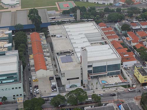 Casas vizinhas SESC Santo Amaro